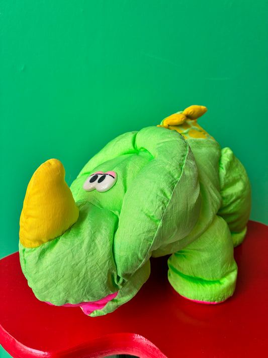 1992・Dino Roars・Fisher-Price / フィッシャープライス・ディノロアーズ・トリケラトプス・ぬいぐるみ