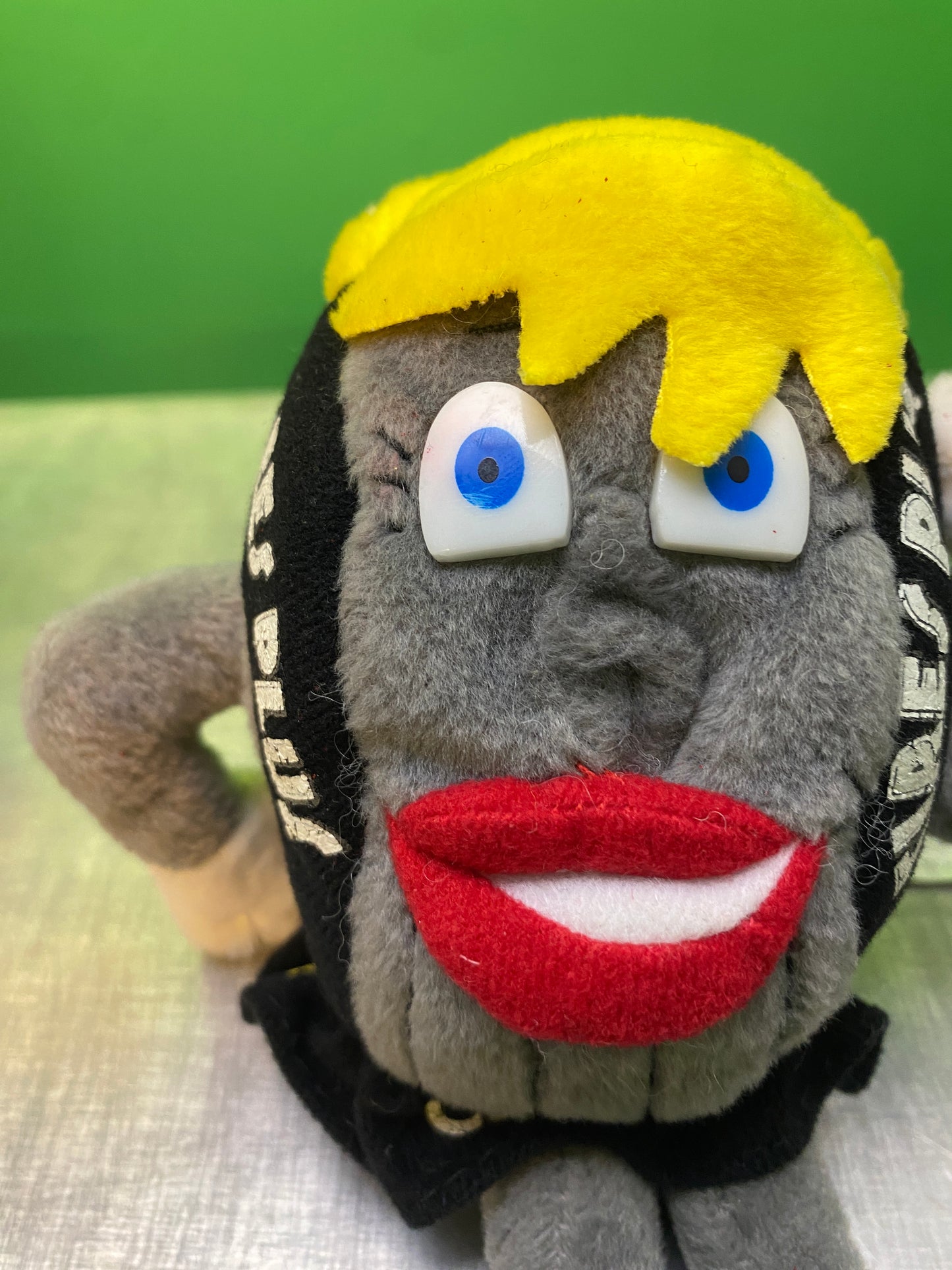 Tires Plus "Classy"・Plush / タイヤプラス・クラッシー・ぬいぐるみ