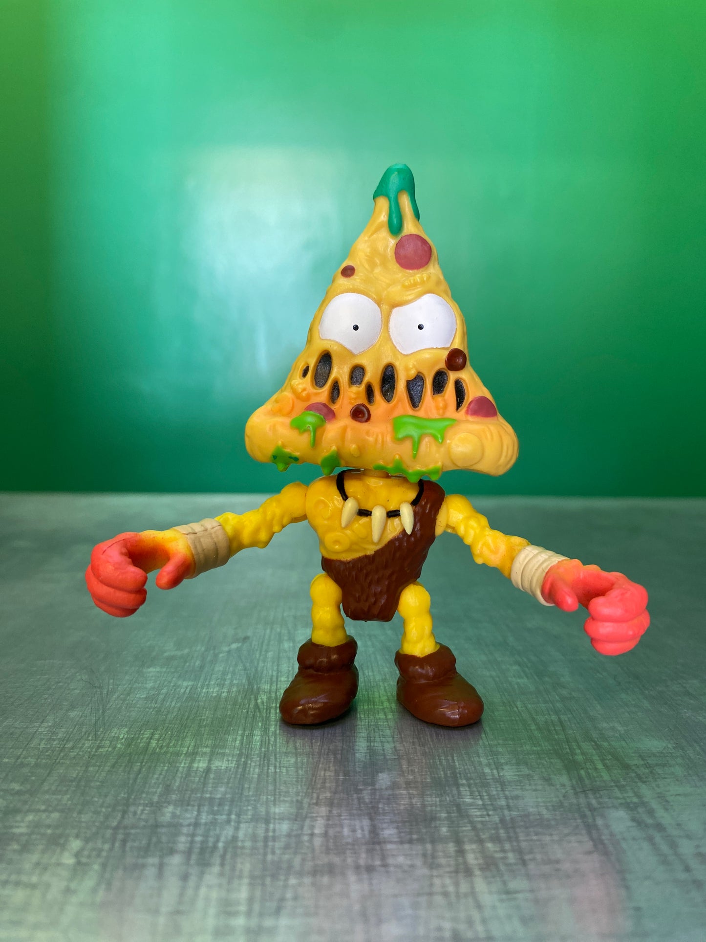 The Grossery Gang・Time Wars・Powered Up Putrid Pizza / グロッサリーギャング・タイムウォーズ・パワードアップ ピュートリッド ピザ・フィギュア