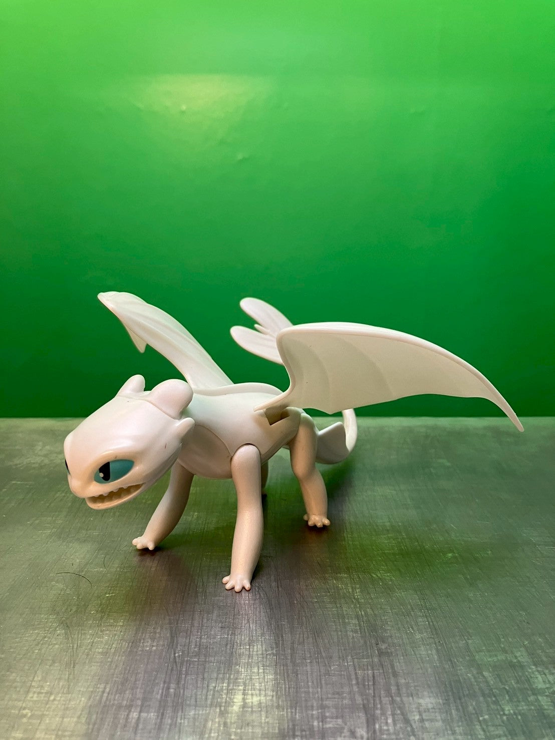 How to Train Your Dragon・Light Fury / ヒックとドラゴン・ライトフューリー・フィギュア