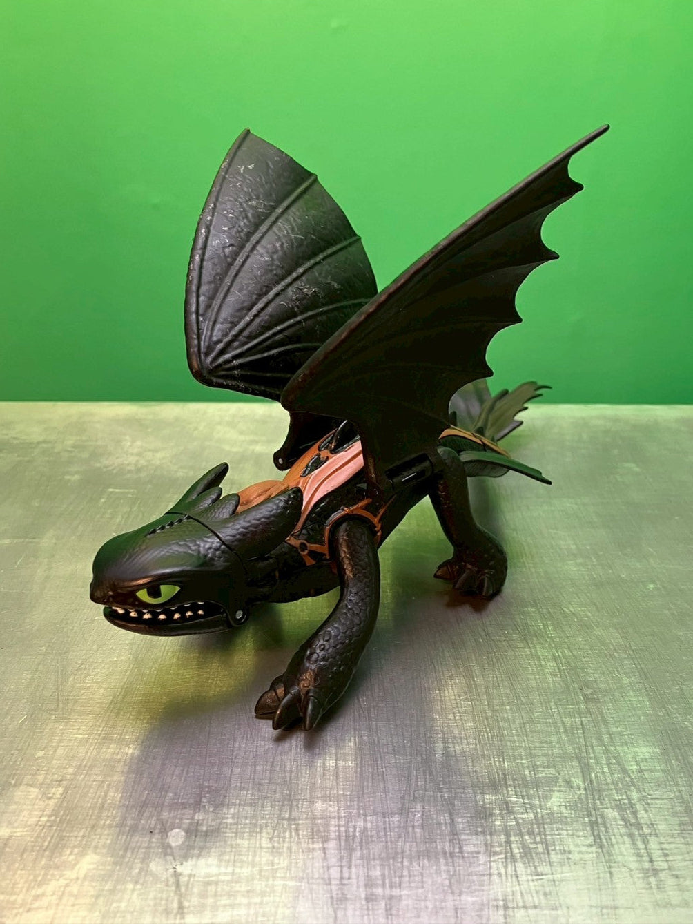 How to Train Your Dragon・Toothless / ヒックとドラゴン・トゥース・フィギュア