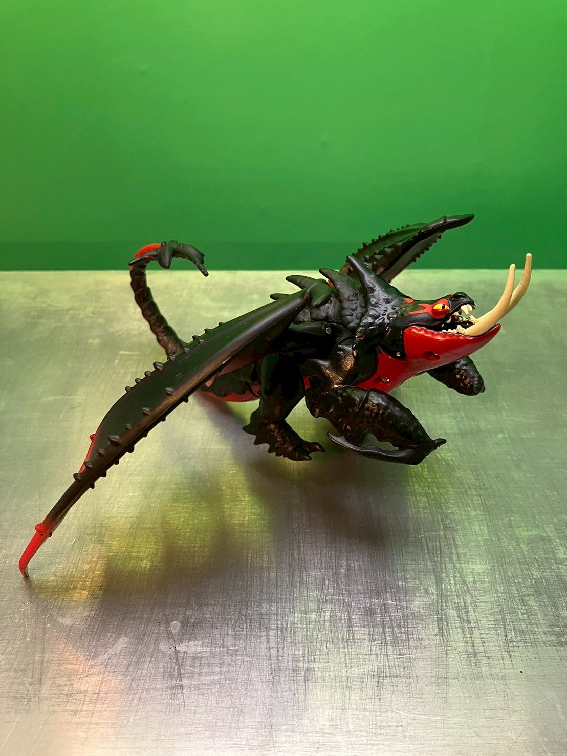 How to Train Your Dragon・Deathgripper / ヒックとドラゴン・デスグリッパー・フィギュア