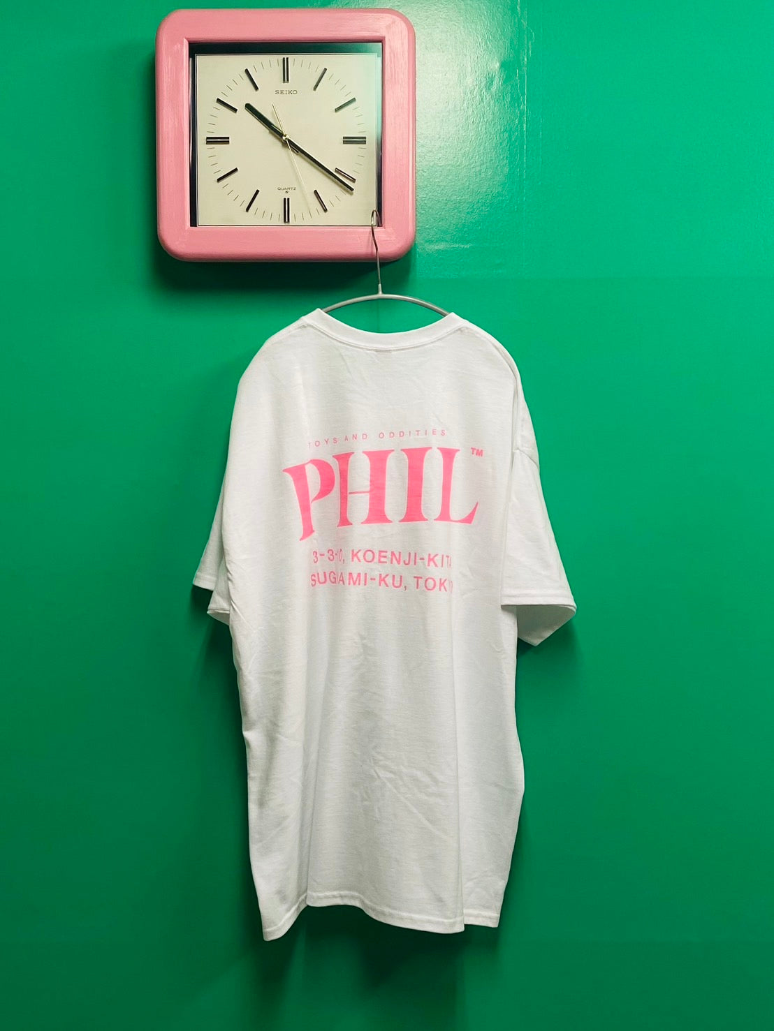 PHIL STORE S/S TEE (PINK LOGO)