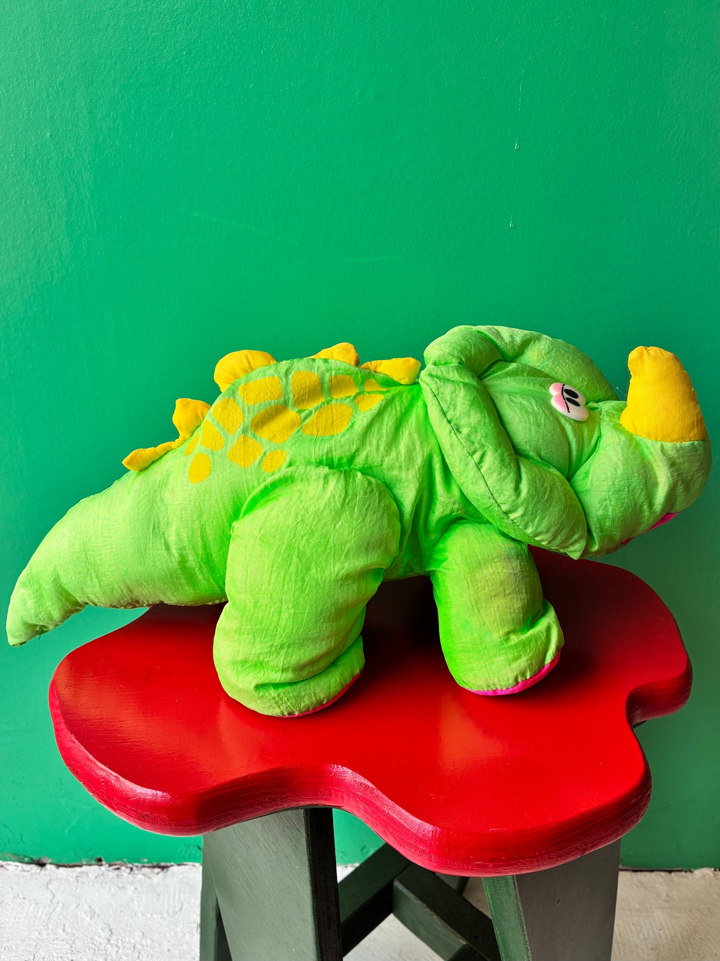 1992・Dino Roars・Fisher-Price / フィッシャープライス・ディノロアーズ・トリケラトプス・ぬいぐるみ