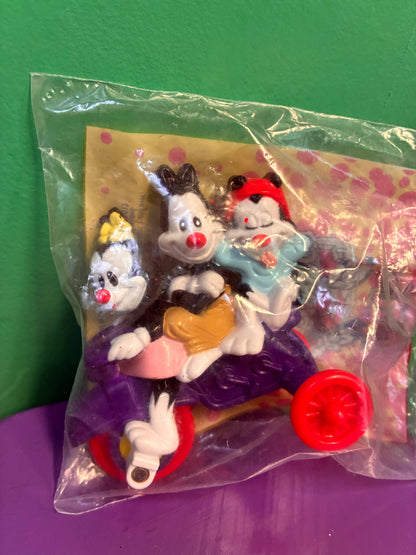 McDonald's・Animaniacs "Wakko,Yakko & Dot"・Meal Toy / マクドナルド・アニマニアックス・ミールトイ