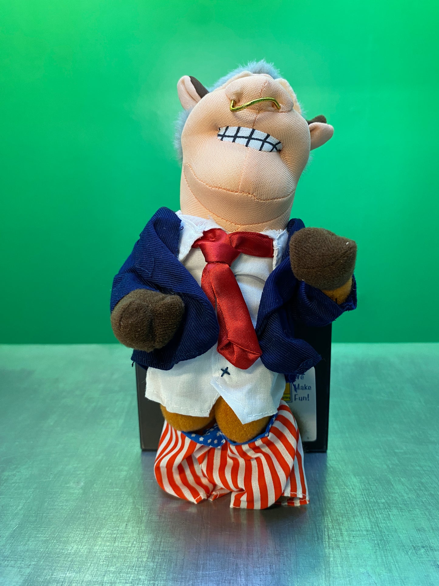 Meanies・Bull Clinton・Plush / ミーニーズ・ブルクリントン・ぬいぐるみ