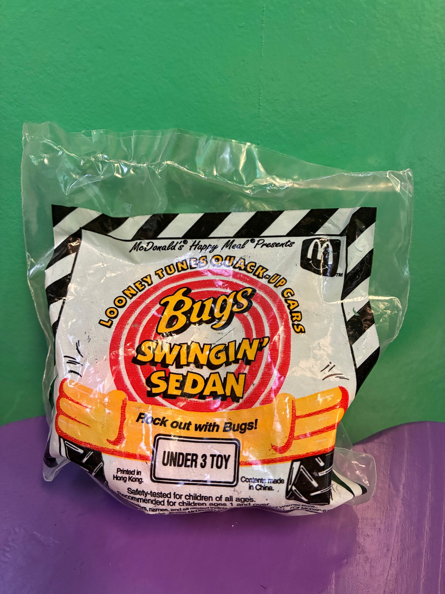 1992・McDonald's・Looney Tunes・Bugs Bunny・Meal Toy / マクドナルド・ルーニーテューンズ・バッグスバニー・ミールトイ