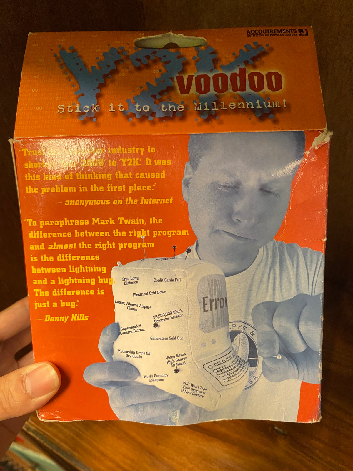 Accoutrements・Y2K Voodoo / ミレニアムバグ・2000年問題・ブードゥー・ぬいぐるみ