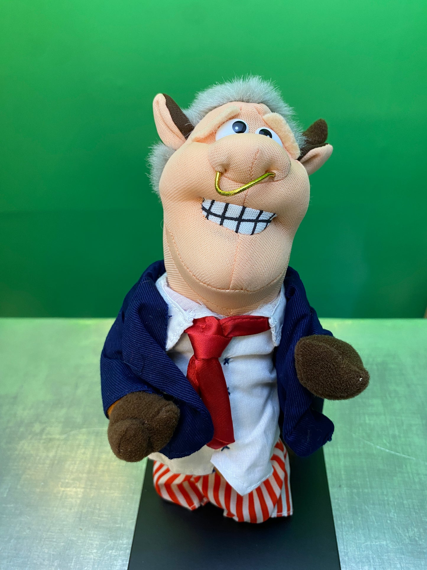 Meanies・Bull Clinton・Plush / ミーニーズ・ブルクリントン・ぬいぐるみ