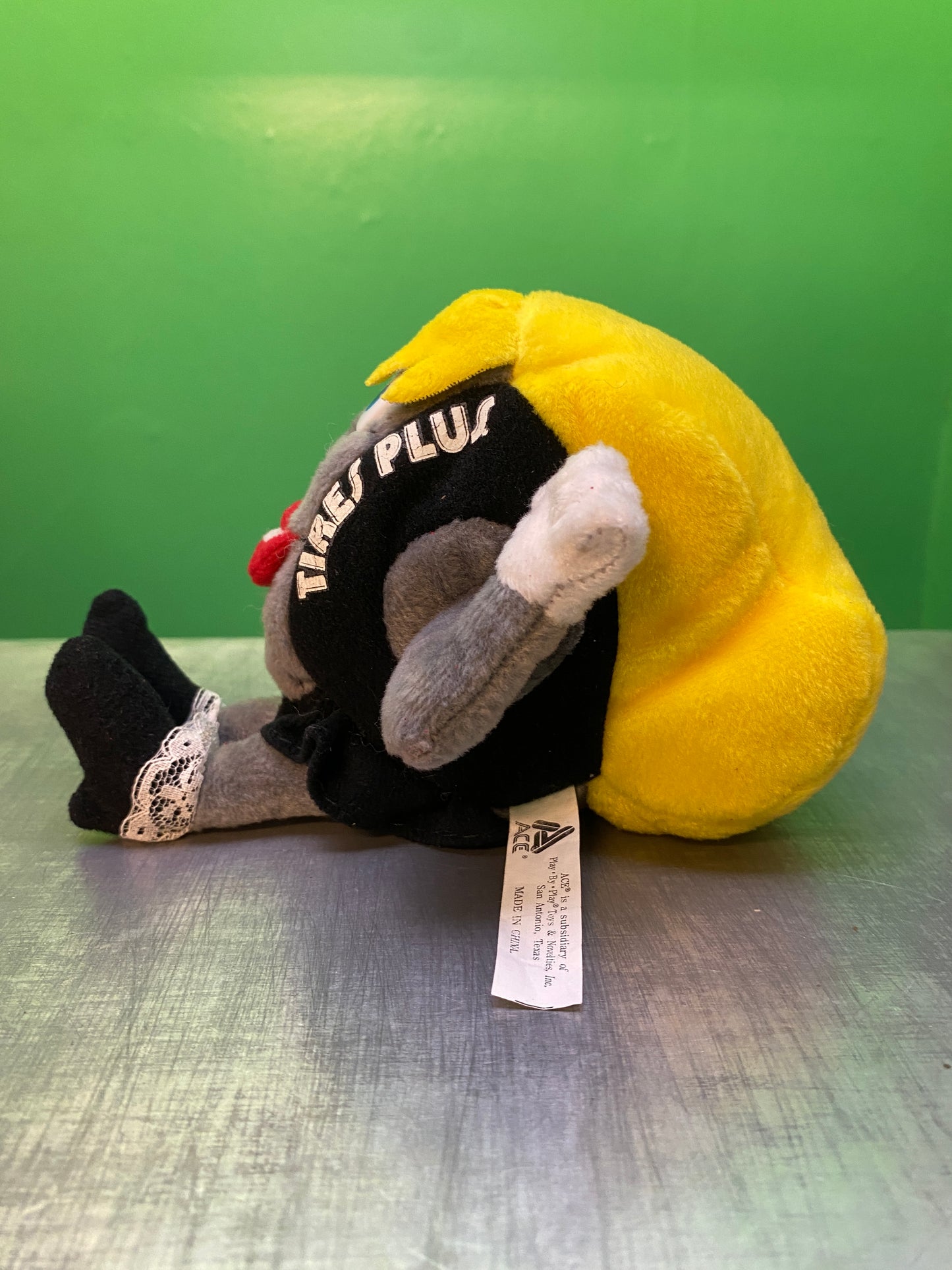 Tires Plus "Classy"・Plush / タイヤプラス・クラッシー・ぬいぐるみ