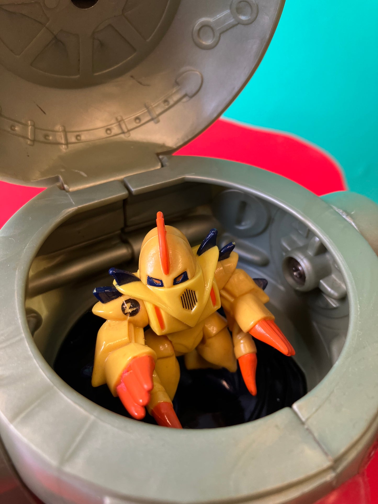 Z-bots・Figures / ジーボッツ・乗り物・フィギュア