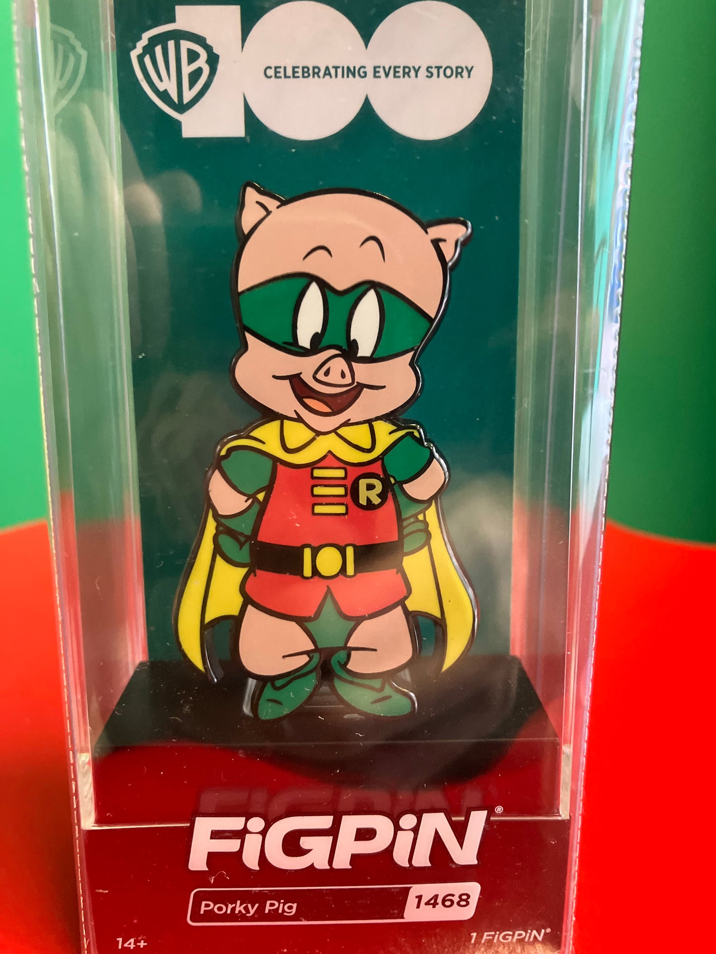 FiG PiN・ Looney Tunes・Porky Pig・Robin / フィグピン・ピンズ・ピンバッヂ・ルーニーテューンズ・バットマン・ロビン