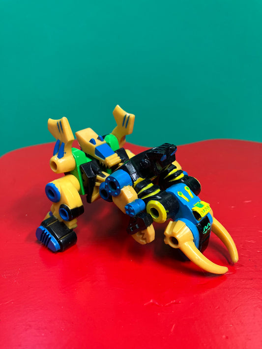 Z-bots・Link Bots・Figures / ジーボッツ・リンクボッツ・フィギュア