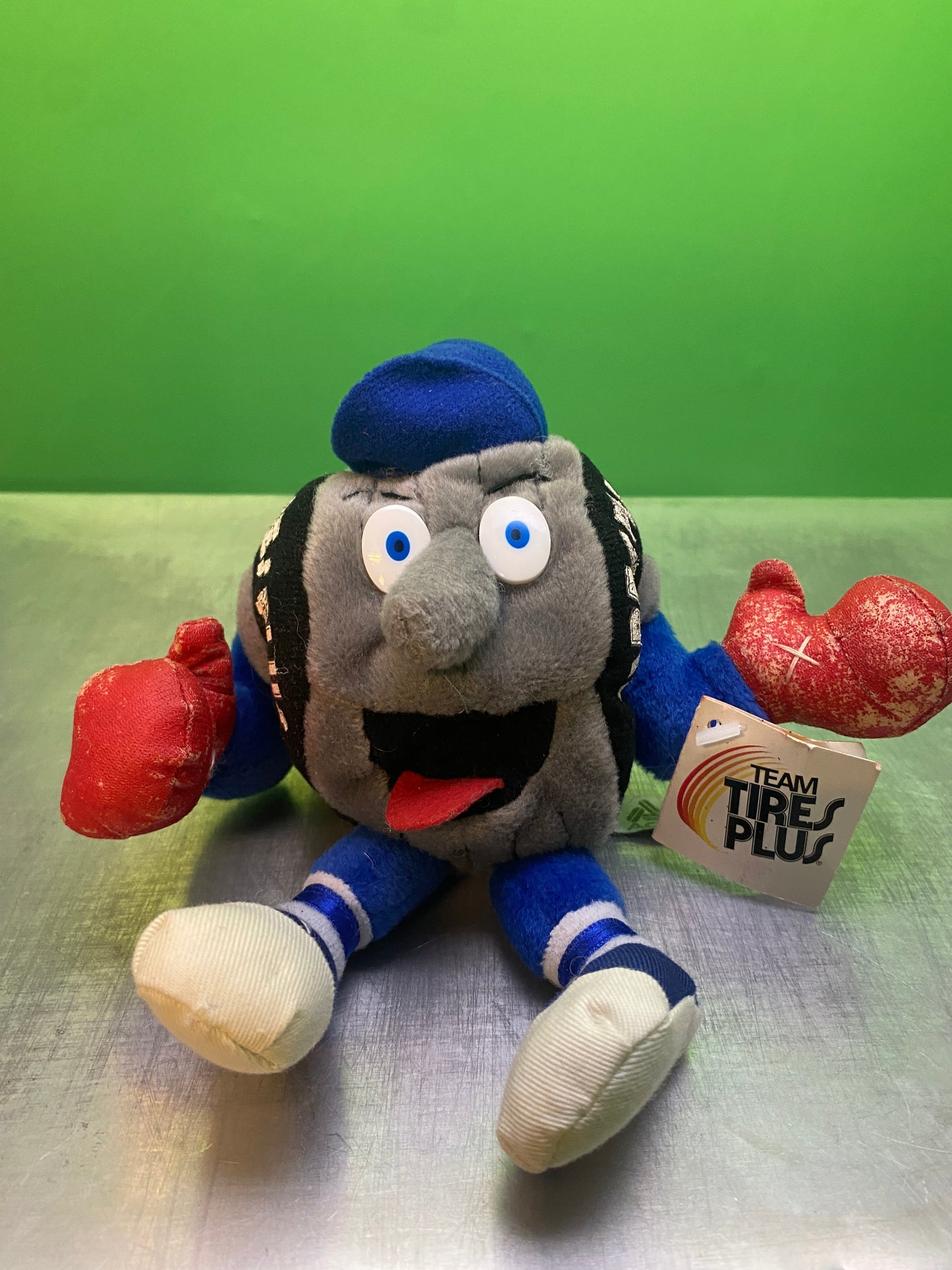 Tires Plus "Tuffy"・Plush / タイヤプラス・タフィー・ぬいぐるみ