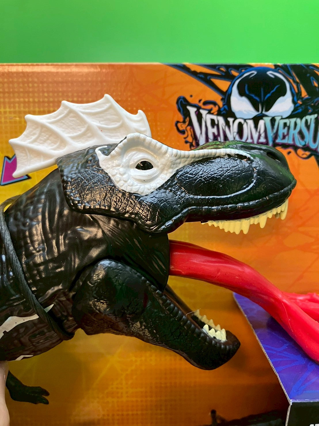 【新品】2025・Hasbro・MARVEL・VENOMVERSUS・VENOMSAURUS REX / ハズブロ・マーベル・ヴェノムサウルス レックス