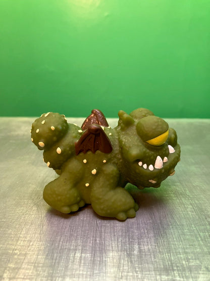 How to Train Your Dragon・Gronckle / ヒックとドラゴン・グロンクル・フィギュア