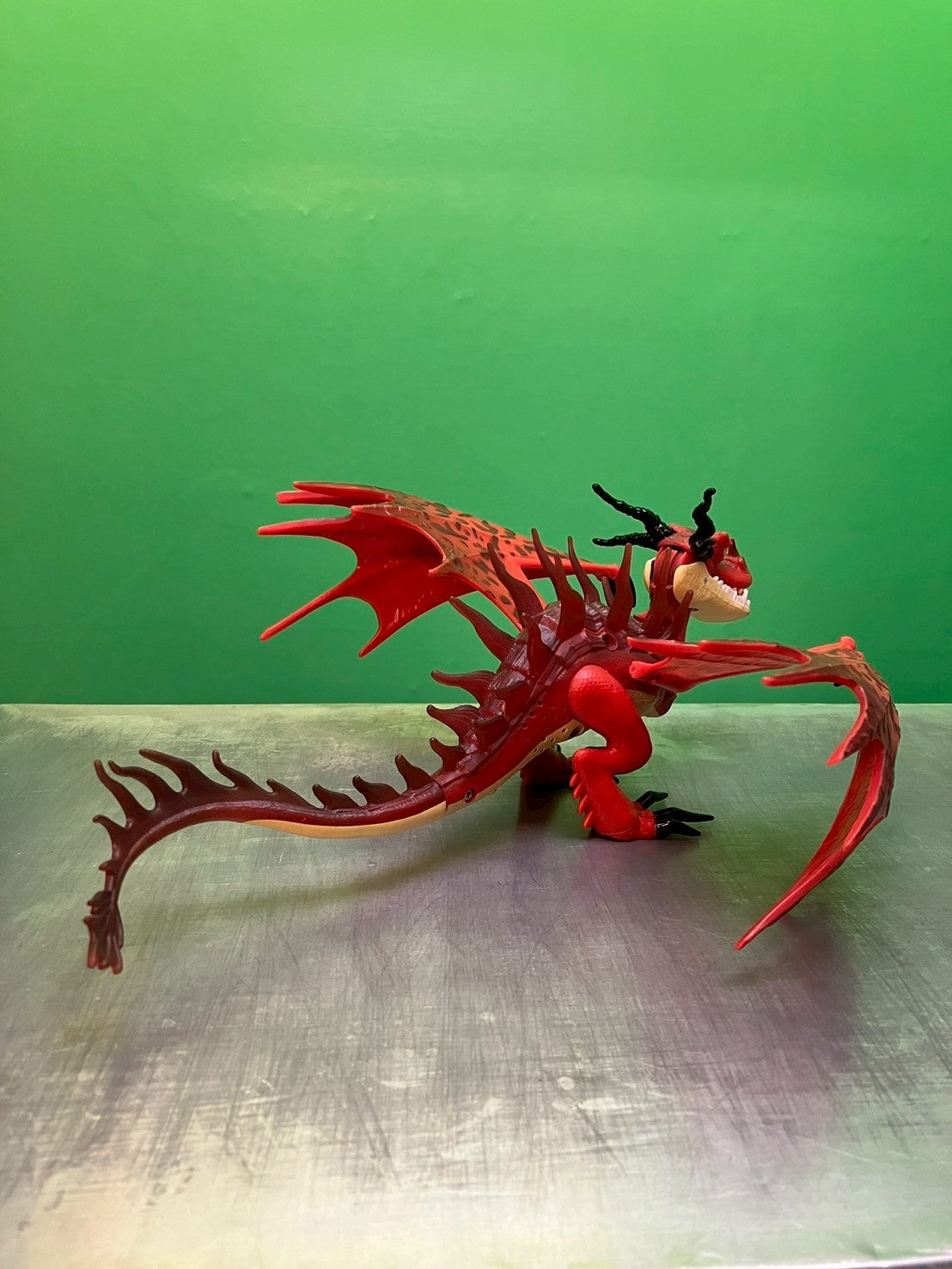 【音声&ライトギミック付き】How to Train Your Dragon・Hookfang / ヒックとドラゴン・フックファングドラゴン・フィギュア