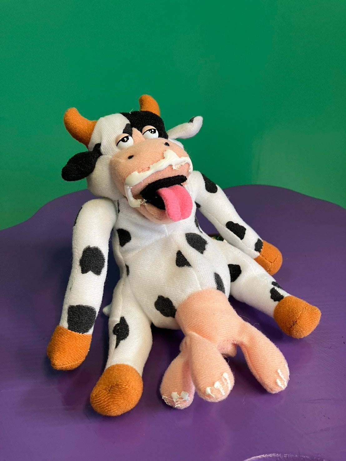 Meanies・Bessie Got Milked・Plush / ミーニーズ・牛・ぬいぐるみ