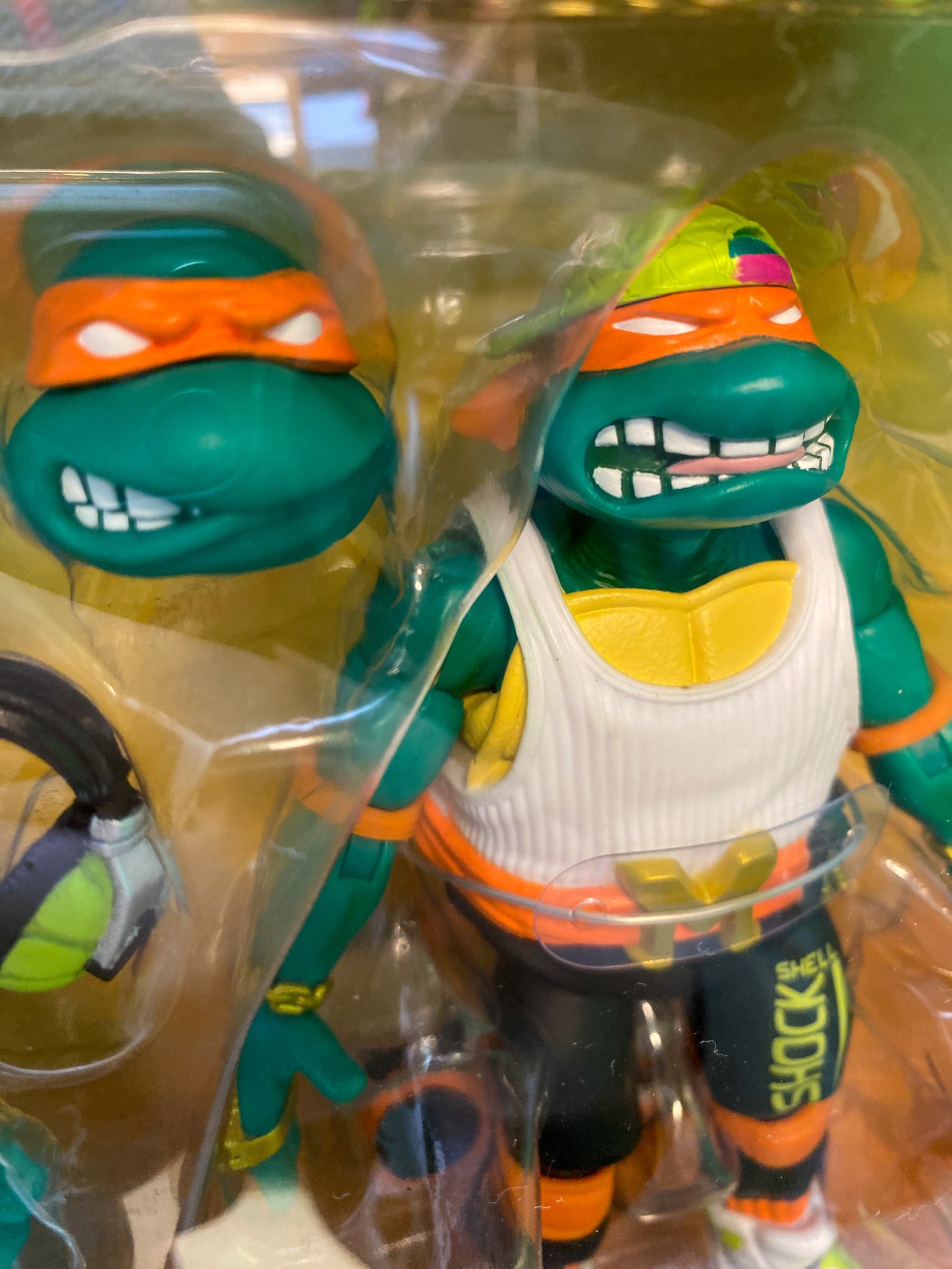 【新品】Super7・TMNT・ULTIMATES! Wv 11 - Rapper Mike / タートルズ・ラッパーマイク・ミケランジェロ